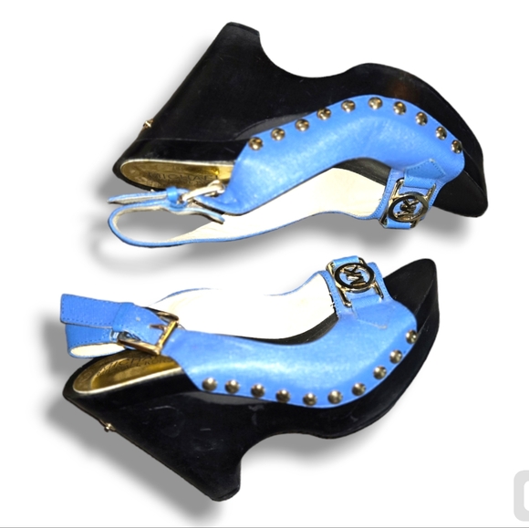 Michael Kors blue and black slingback wedges with gold MK Logo hardware size 6M - Picture 8 of 8